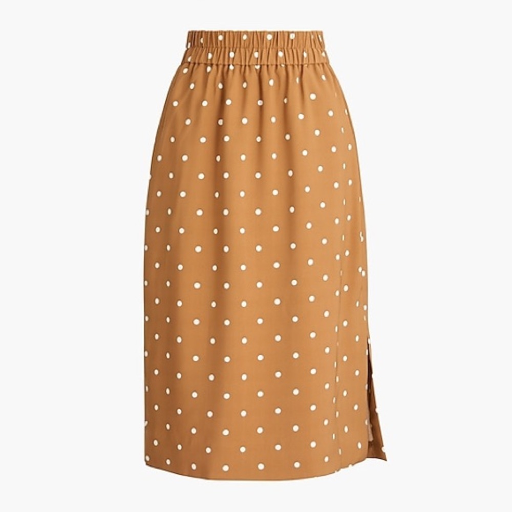 Pull-on skirt
